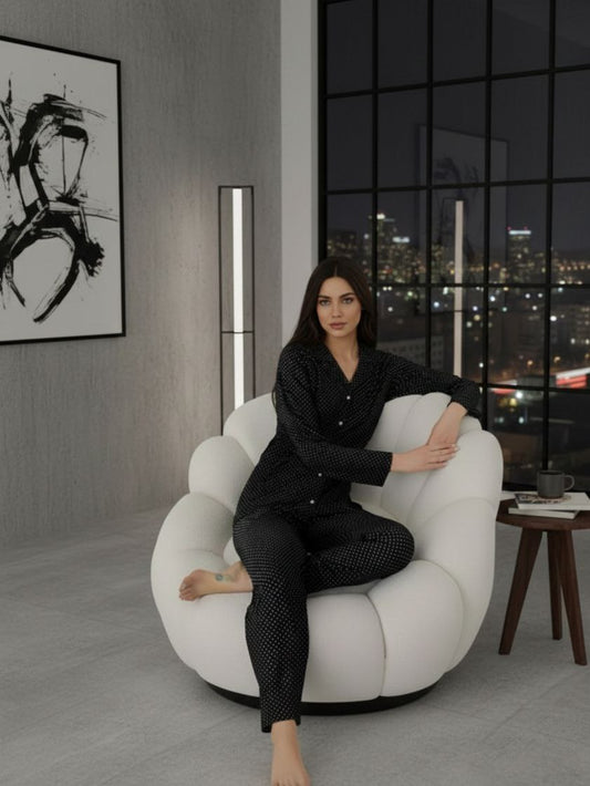 Pyjama Classique – L’Indispensable Confort