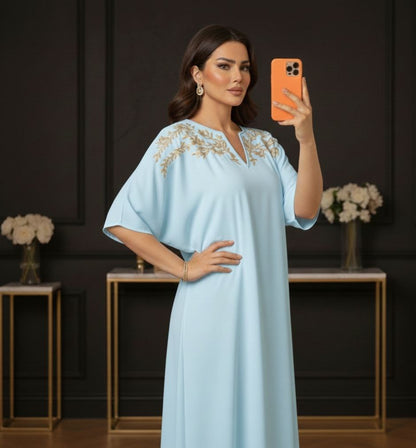 Robe Bleu Ciel Élégante et Fluide