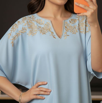 Robe Bleu Ciel Élégante et Fluide